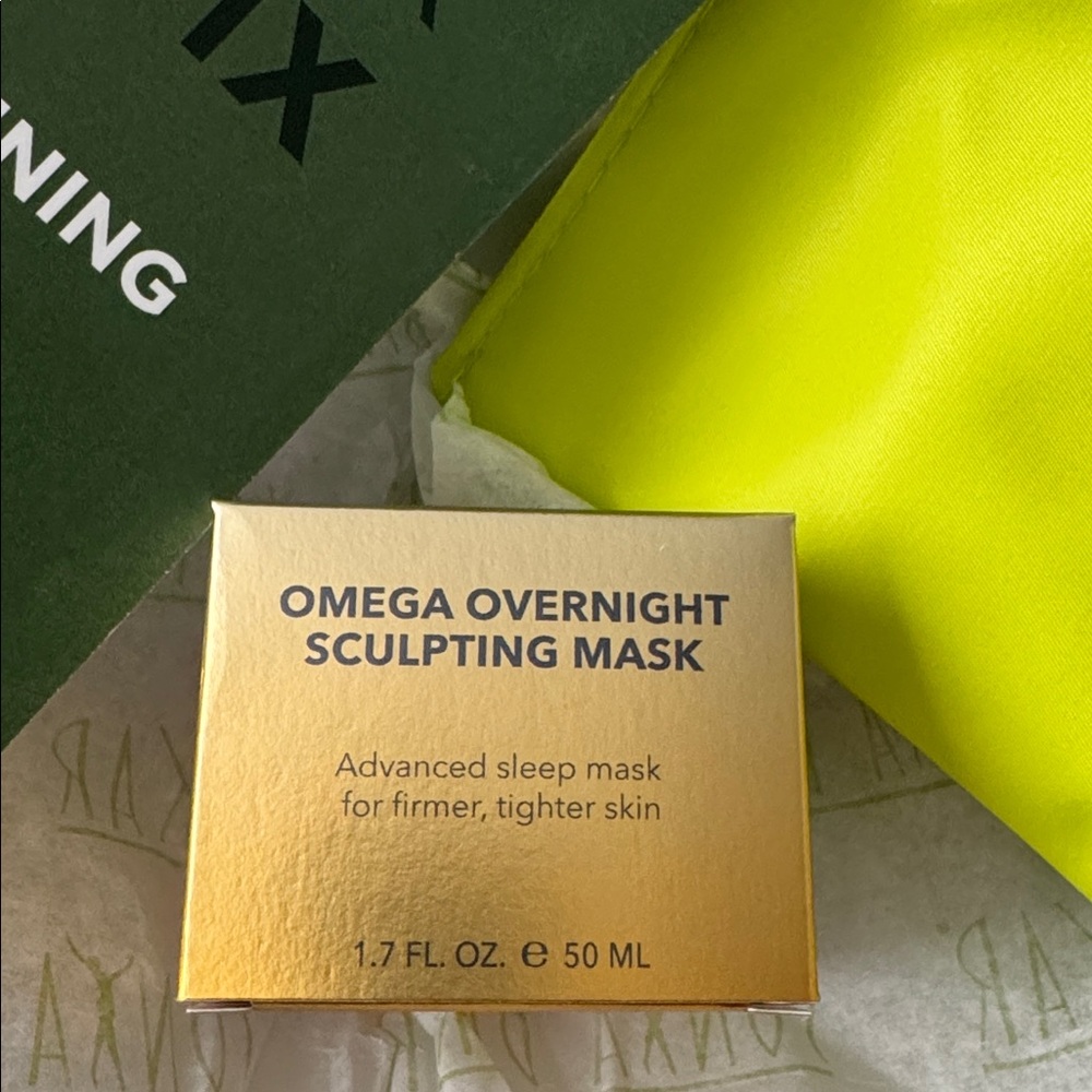 Sonya Dakar Omega Overnight Sculpting Mask
